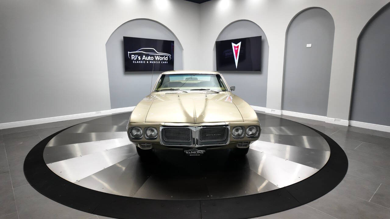 1969 Pontiac Firebird 33