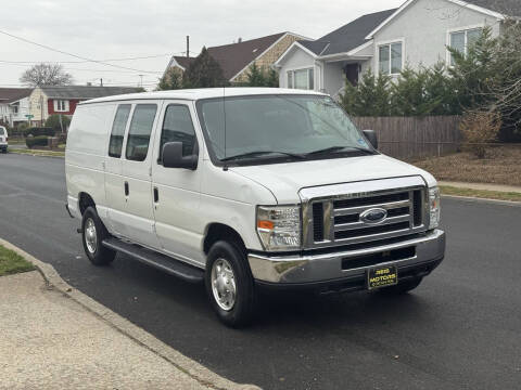 2012 Ford E-Series E-250
