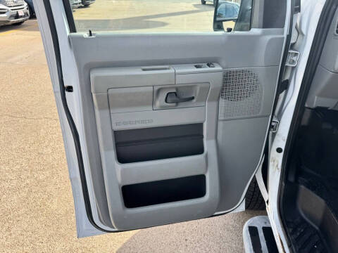 2014 Ford E-Series E-250