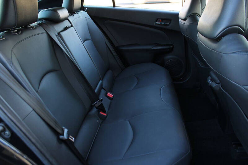 2022 Toyota Prius XLE