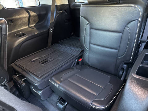 2020 GMC Acadia Denali