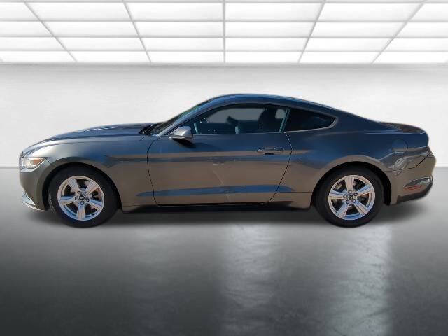 2017 Ford Mustang V6