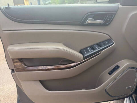 2020 GMC Yukon XL SLT