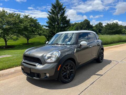 2011 MINI Cooper Countryman for sale at Q and A Motors in Saint Louis MO