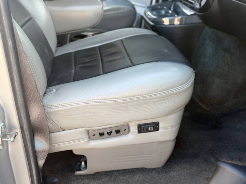 2013 GMC Savana