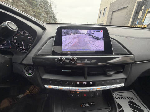 2023 Cadillac CT4 Luxury