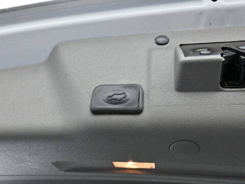 2016 GMC Acadia SLE-2