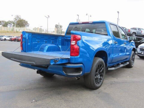 2024 Chevrolet Silverado 1500 Custom