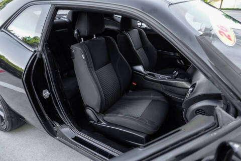 2022 Dodge Challenger SXT