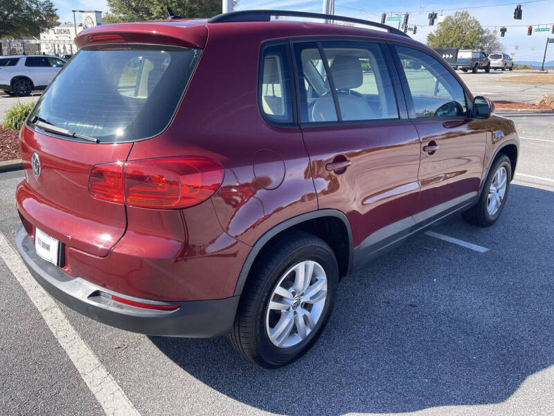 2016 Volkswagen Tiguan 2.0T R-Line