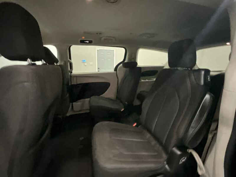2018 Chrysler Pacifica LX