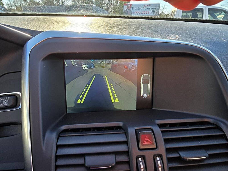 2015 Volvo XC60 T5 Drive-E Premier