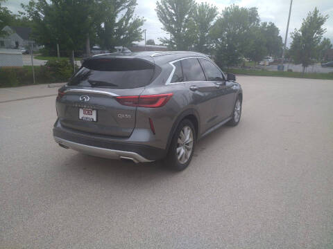 2019 Infiniti QX50 Essential