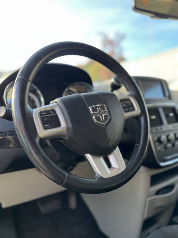 2017 Dodge Grand Caravan SE