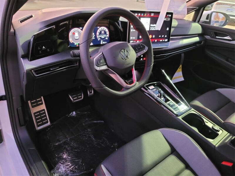 2026 Volkswagen Golf GTI Autobahn