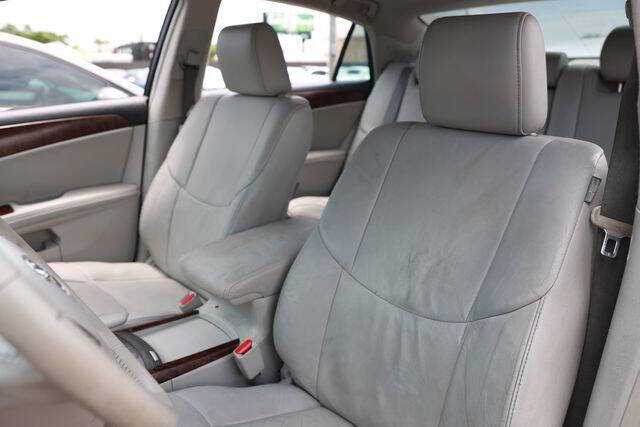 2011 Toyota Avalon