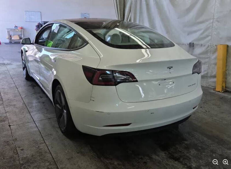 2022 Tesla Model 3 Long Range