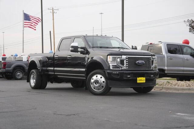 2022 Ford F-450 Super Duty Platinum