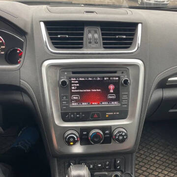 2015 GMC Acadia SLE-2