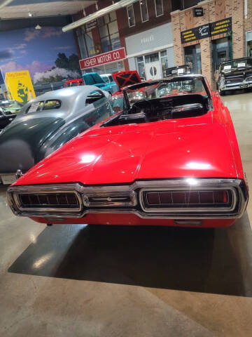 1965 Ford Thunderbird