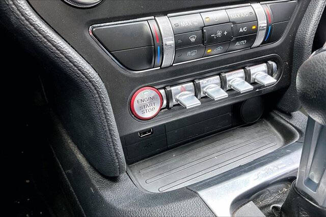 2021 Ford Mustang EcoBoost