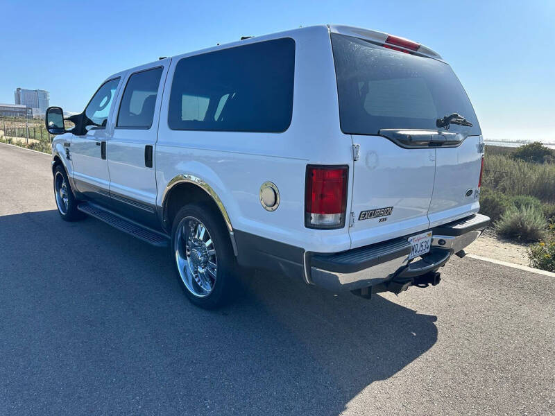 2003 Ford Excursion XLT
