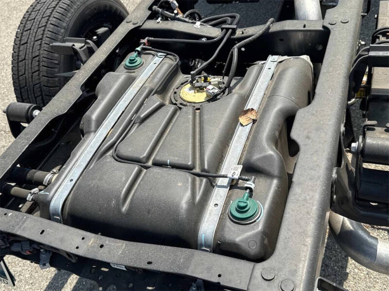 2025 Ford F-350 Super Duty XL