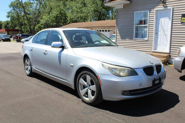 2008 BMW 5 Series 528xi