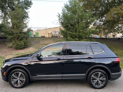 2018 Volkswagen Tiguan 2.0T SEL 4Motion