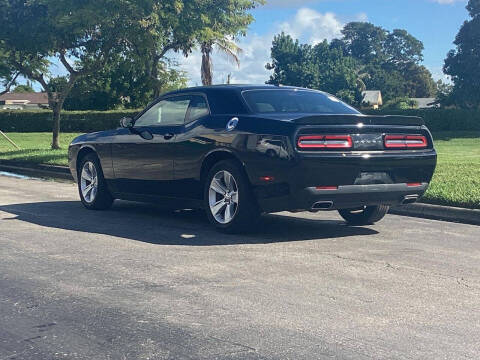 2023 Dodge Challenger SXT