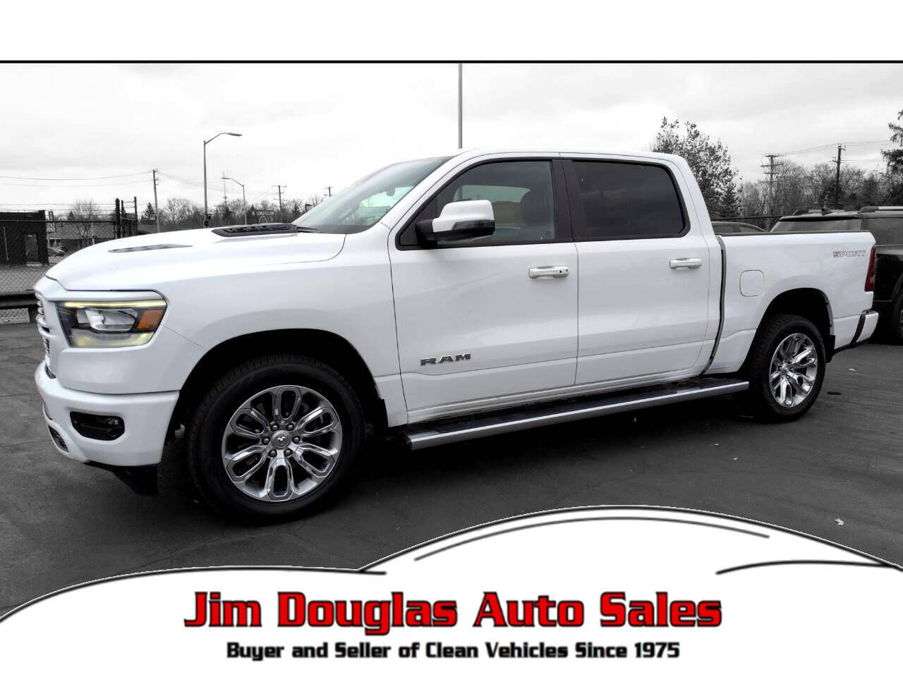 2023 RAM 1500 Laramie Crew Cab 4WD