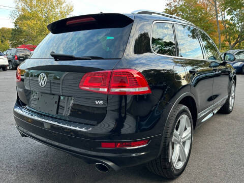 2014 Volkswagen Touareg V6 R-Line