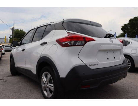 2020 Nissan Kicks S