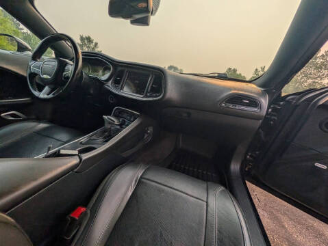 2015 Dodge Challenger SXT Plus