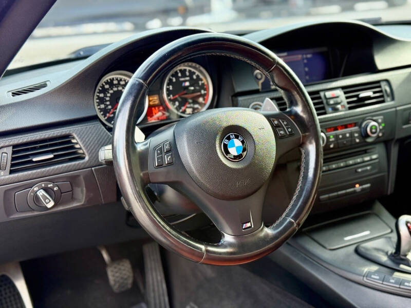 2011 BMW M3