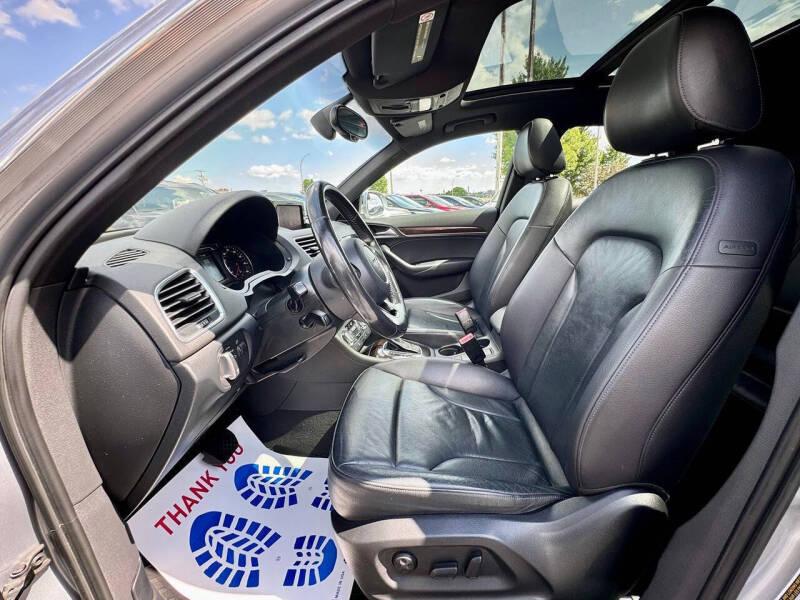 2015 Audi Q3 2.0T quattro Prestige