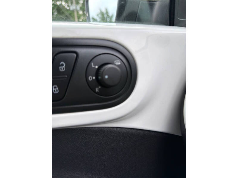 2012 Volkswagen Beetle