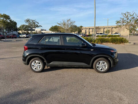 2021 Hyundai Venue SE