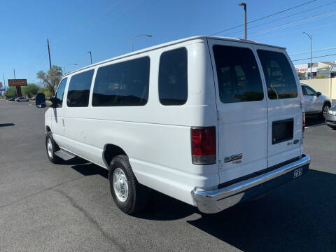 2012 Ford E-Series E-350 SD XLT