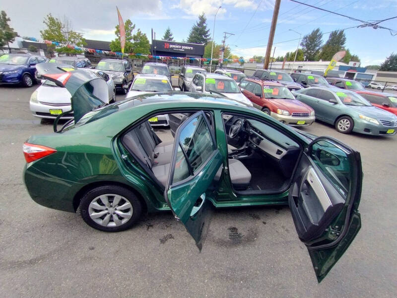 2016 Toyota Corolla LE