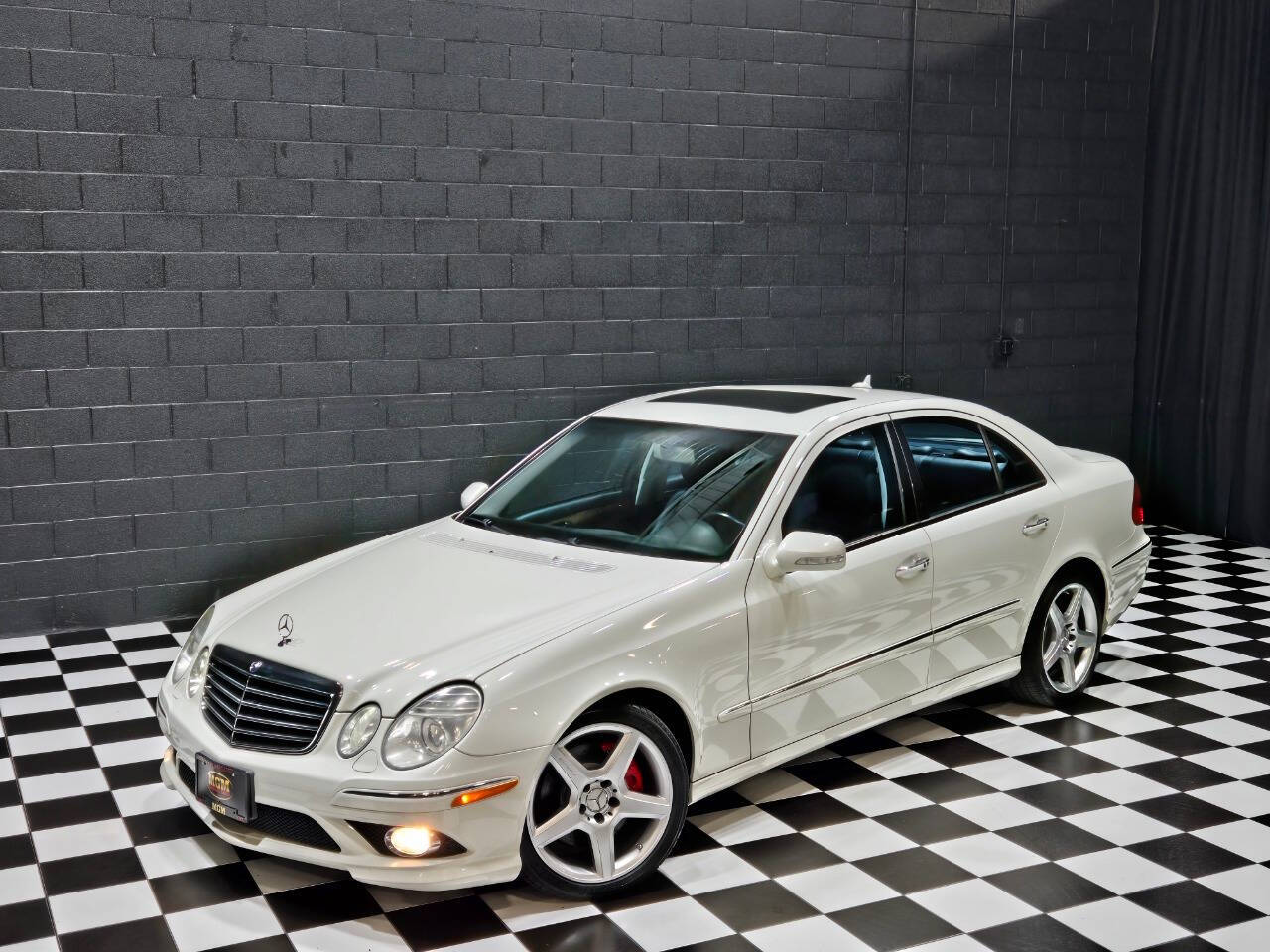 2009 Mercedes-Benz E-Class 85