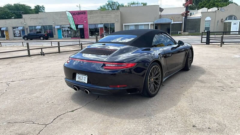 2017 Porsche 911