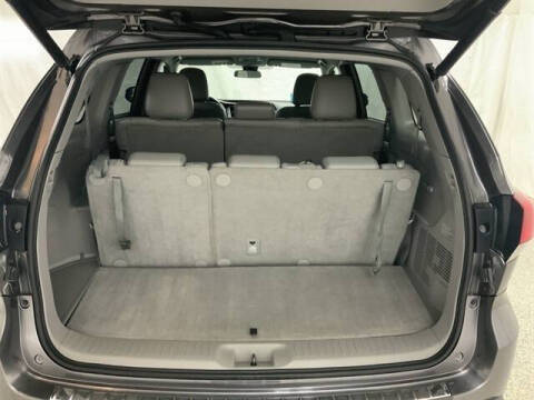 2018 Toyota Highlander LE