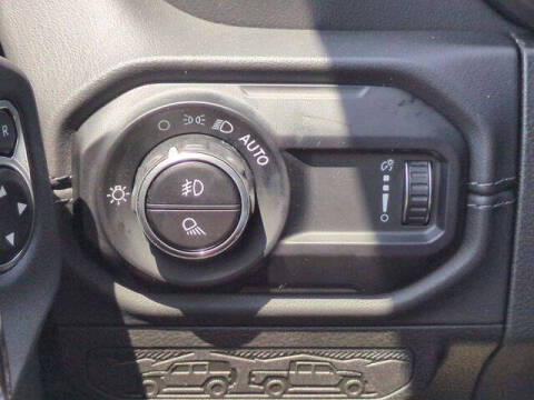 2025 Jeep Gladiator High Tide