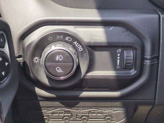 2025 Jeep Gladiator High Tide