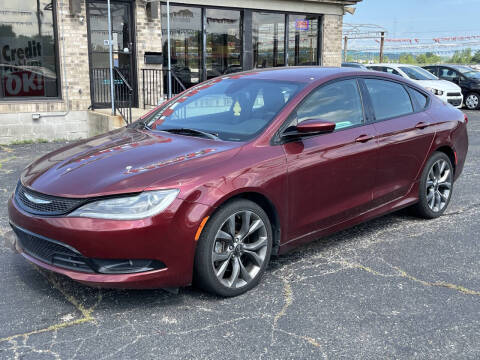2015 Chrysler 200 S