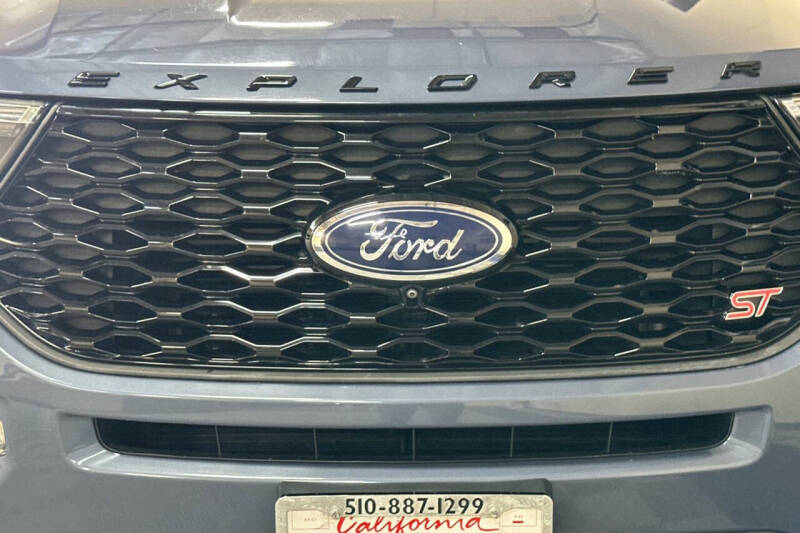 2021 Ford Explorer ST
