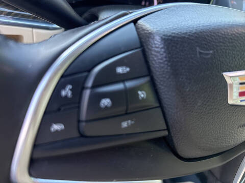 2017 Cadillac XT5