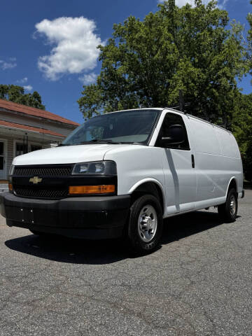 2020 Chevrolet Express 2500