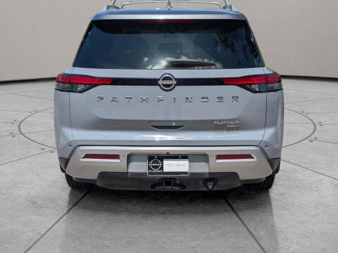 2023 Nissan Pathfinder Platinum